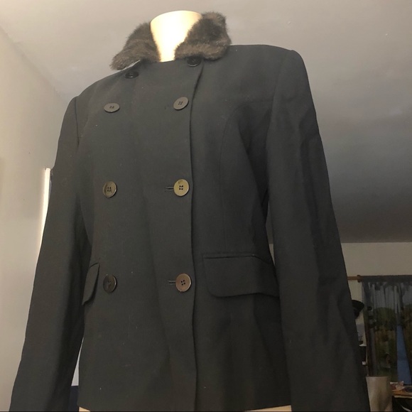 🎉🌹✨🎉✨🌹Lord And Taylor wool coat for women✨🎉🌹 - Picture 3 of 8